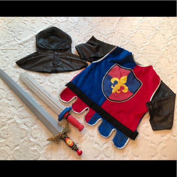 melissa and doug knight costume